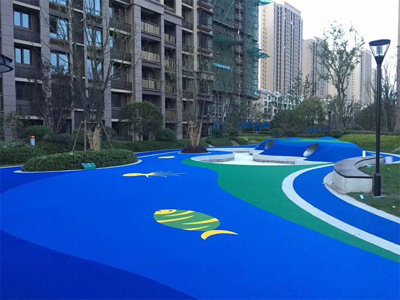 幼兒園塑膠地坪施工廠家 幼兒園塑膠地坪多少錢一平工程外包