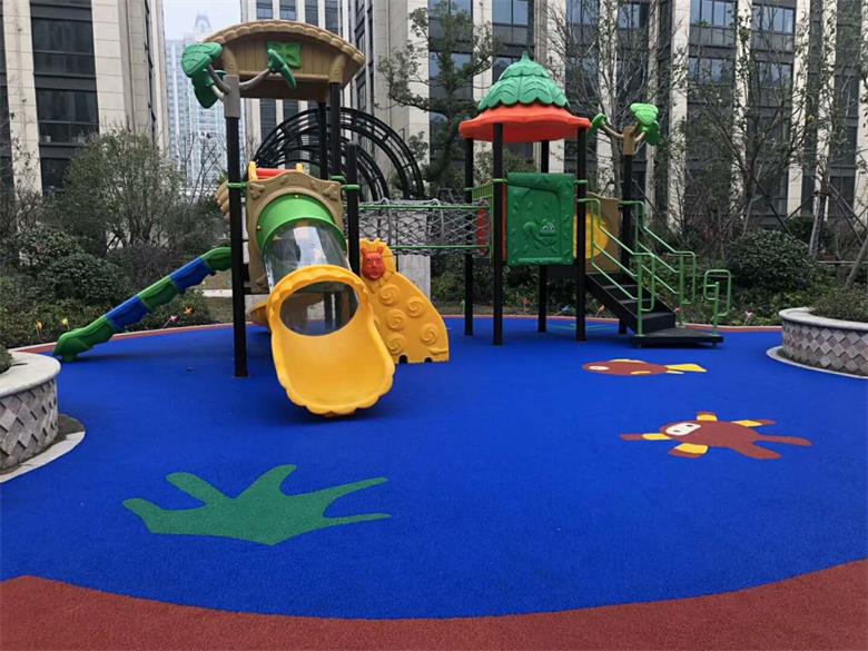 幼兒園塑膠地坪施工廠家 幼兒園塑膠地坪多少錢一平工程外包