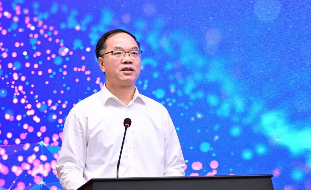 中國(guó)電信江西公司隆重舉辦科協(xié)成立大會(huì)暨首屆科技節(jié)活動(dòng)