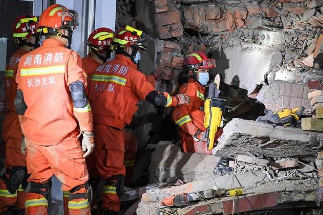湖南長沙居民自建房倒塌已致5死39傷 9人被刑拘