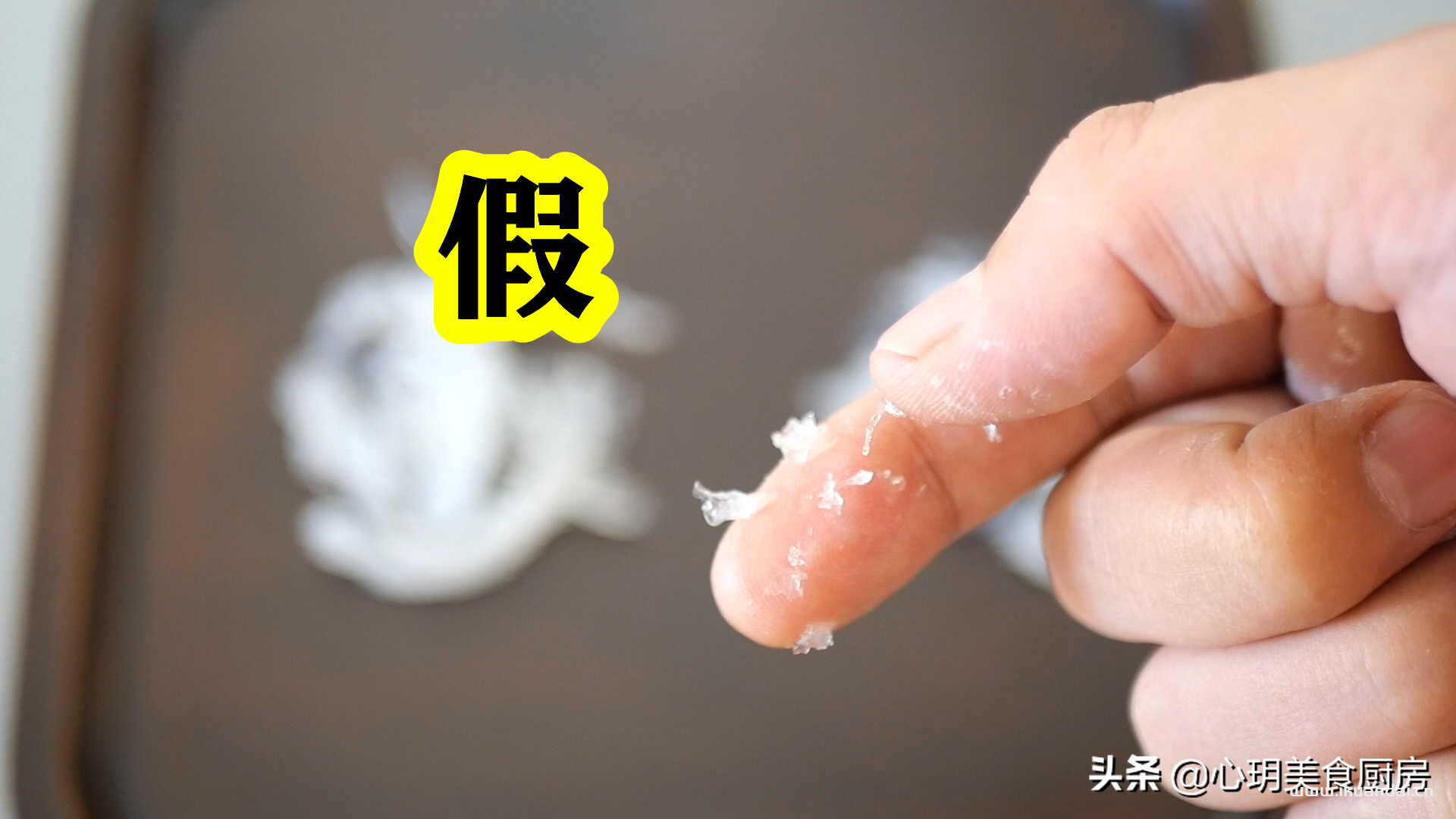 純天然正宗燕窩一斤多少錢（鑒別真假燕窩的方法）