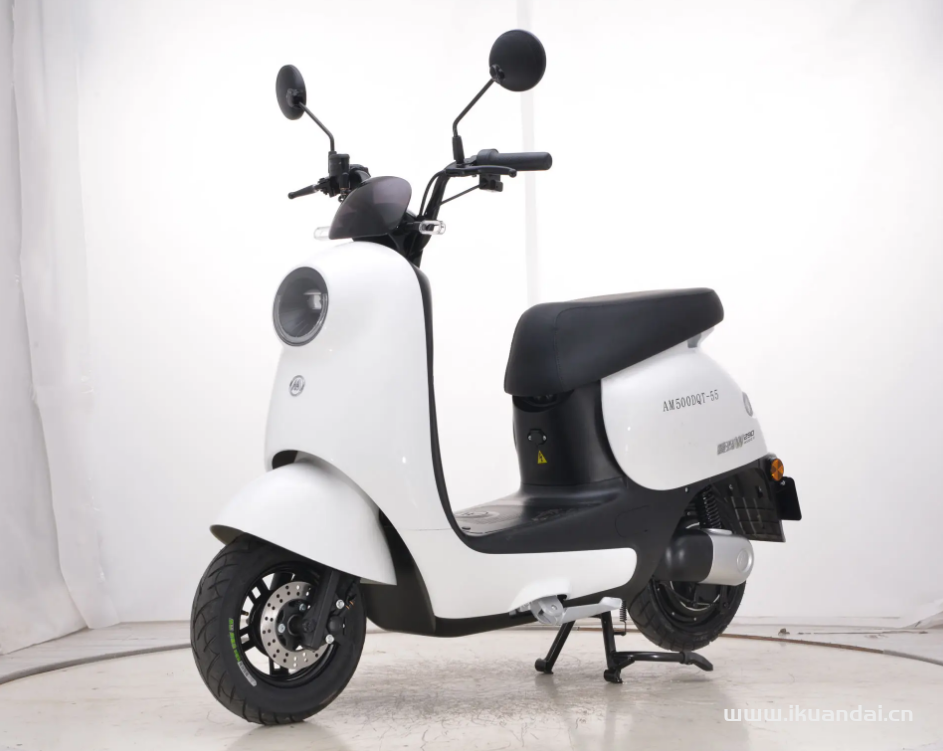 小牛、九號電動車為何那么貴？高科技還是“割韭菜”？