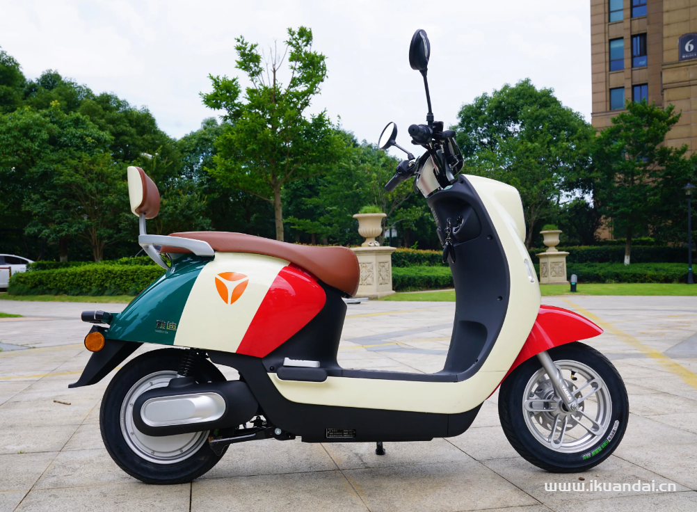 小牛、九號電動車為何那么貴？高科技還是“割韭菜”？